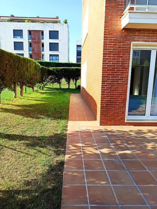 Апартаменти Bajo Con Jardin Privado Сантандер Екстер'єр фото